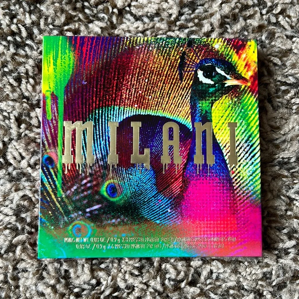 Milani eyeshadow palette - Picture 1 of 5